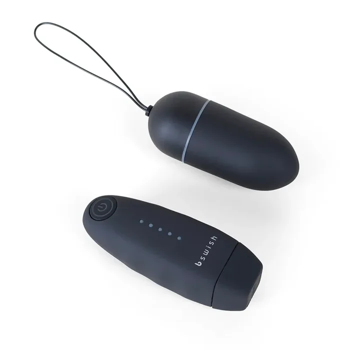 B Swish – bnaughty Classic Unleashed Vibrating Bullet Black