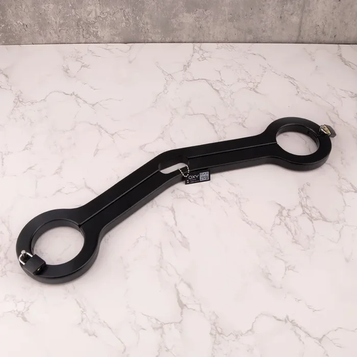Balls to Wrist Humbler restraint – Scrotum clamp