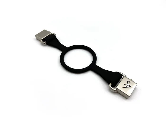 Black Swan – Gag Ring