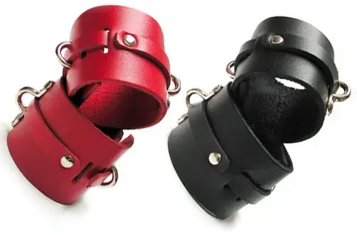 Bondage Basic Leder Handgelenkfesseln