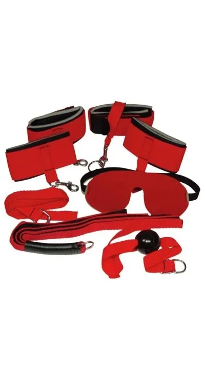 Bondage-Set Red Giant