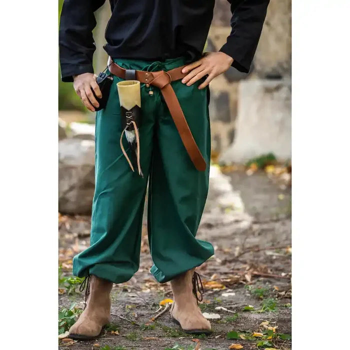 Bundhose mit Gummizug und Schnürung im Schritt