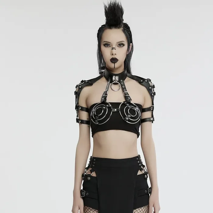 Dark-Punk- und Fetish-inspirierter Harness