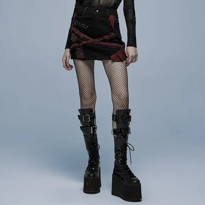 Distressed Minirock im Punk- und Grunge-Stil