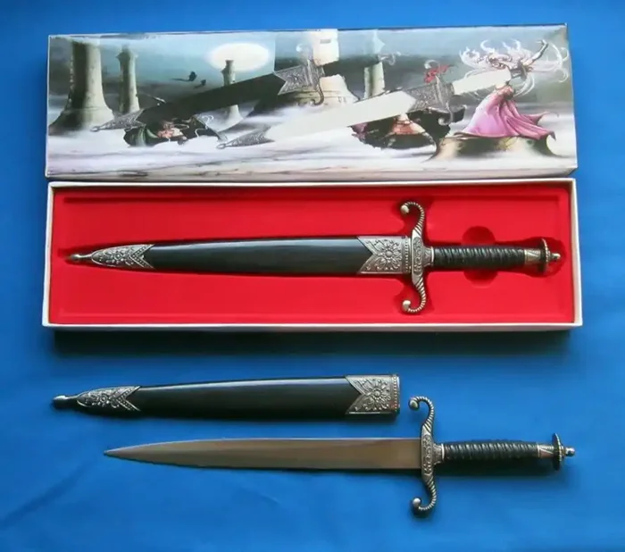 Dolch Athame Yggdrasil