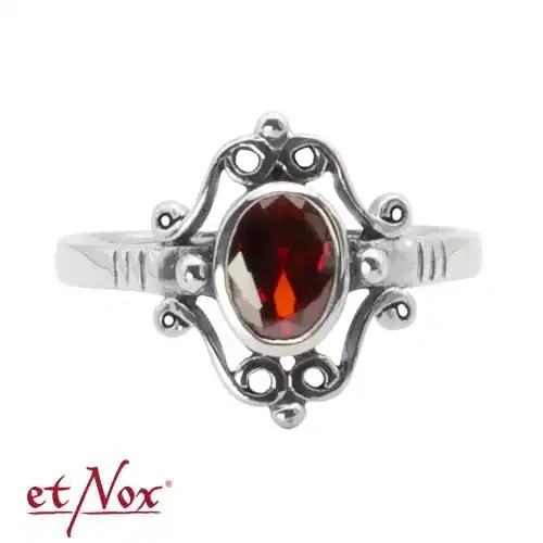 filigraner Ring – Ornament