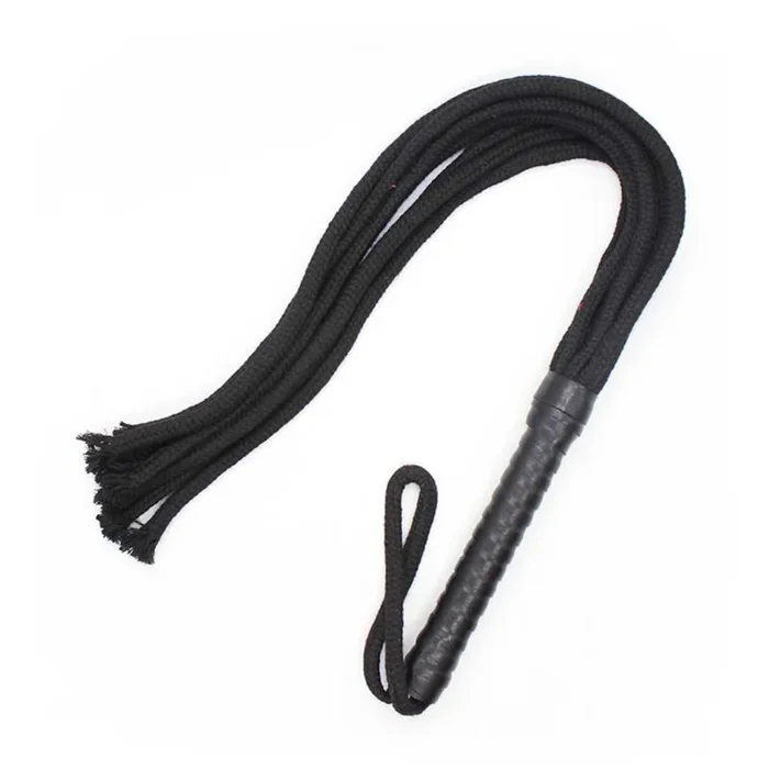 Flogger mit Seilen