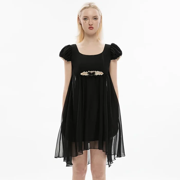 Gothic-Babydoll-Kleid mit weißer Spitzenverzierung