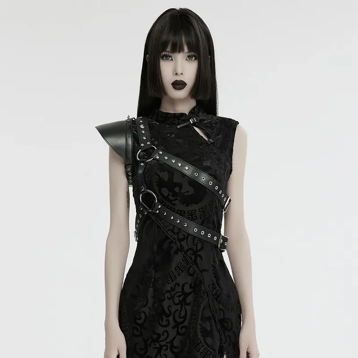 Gothic-Harness im One-Shoulder-Design