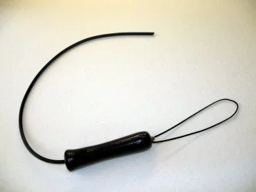 Gummi GENUSSPEITSCHE -Single Pain- 6 mm mit Holzgriff