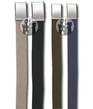 Gürtel mit Metallklappschließe