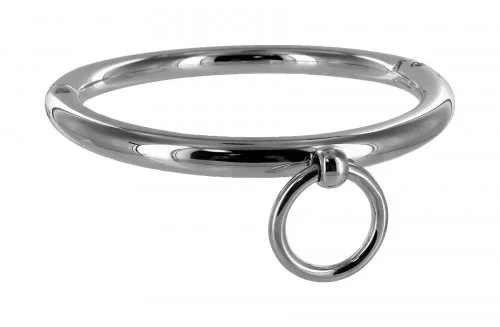 Halsband mit Ring aus Walzstahl