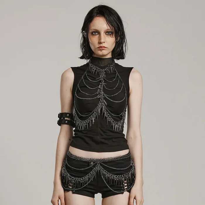 Halterneck-Harness mit hängenden Ketten