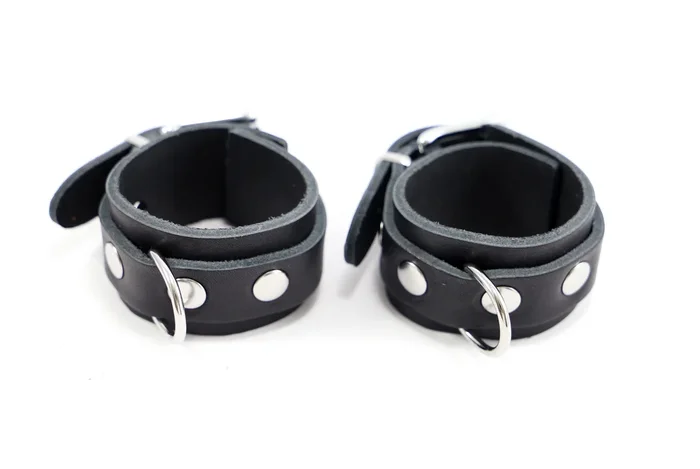 Handfessel Leder