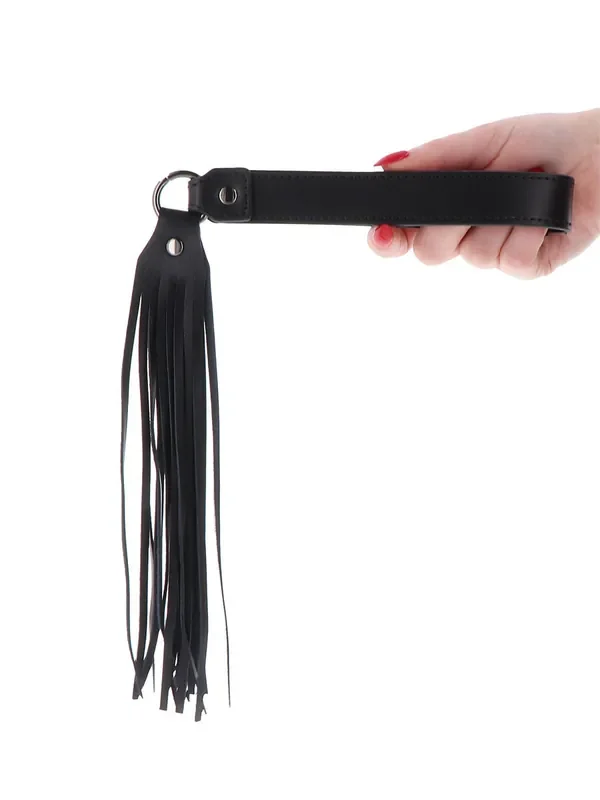 Hidden Desire Masters Real Leather Flogger Leder-Peitsche, schwarz