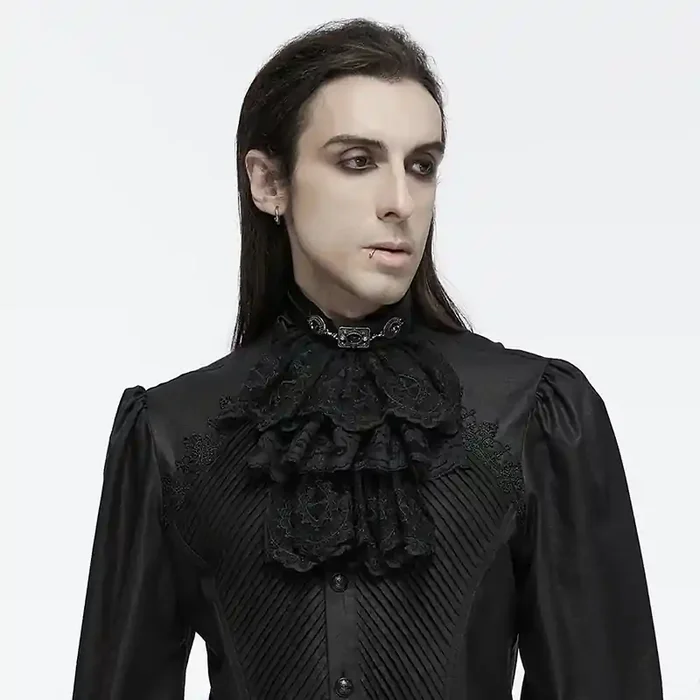 Jabot im viktorianischen Stil