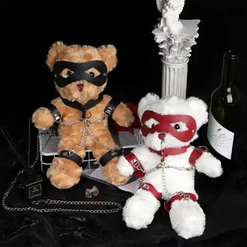 Kleiner Bondage Bär