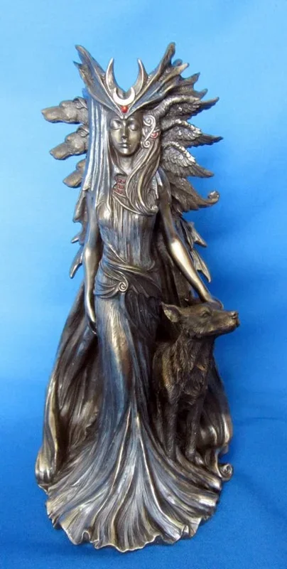 Kunstharz Figur Hexengöttin