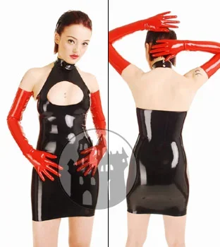 Latex Kleid mit Ausschnitt