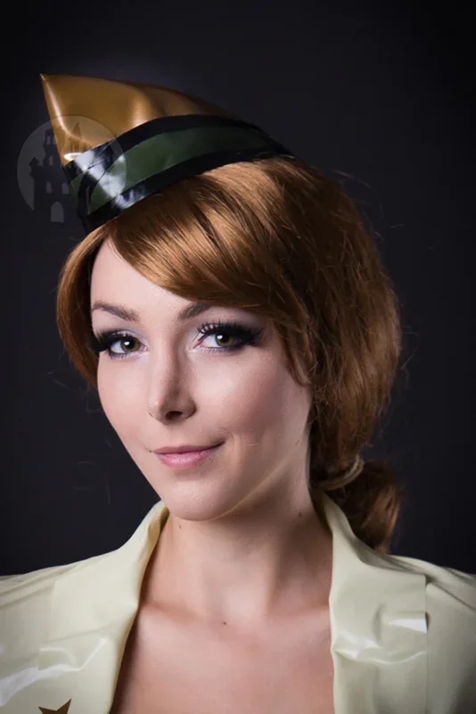 Latex Schiffchen ‚Army‘ – Macinger