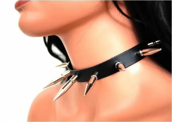 Leder Choker mit 4,5cm und 3,5cm Killernieten