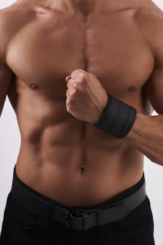 Lederarmband mit Geldbörse – schwarz (Grösse S)
