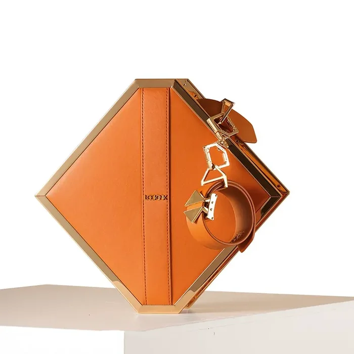 LOCKINK – Mysterious Square Kink Bag – braun