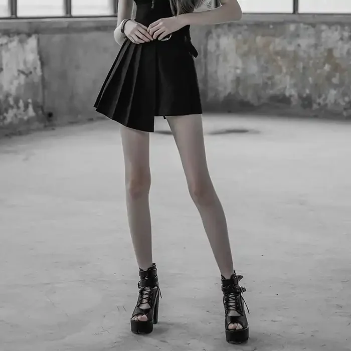 Modern Gothic Schwarzer Plissierter Mini-Overskirt
