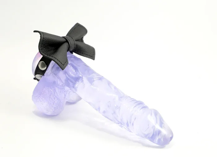 Penis Hodenband mit Fliege