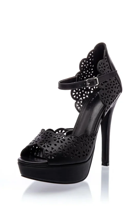 Plateau-Peeptoe-Sandalette mit Kunstlederlochspitze