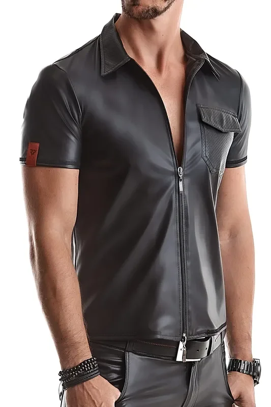 Poloshirt im Wetlook-Stil (Grösse L)
