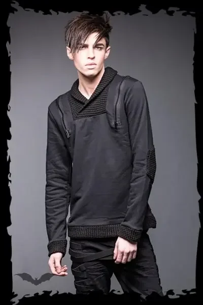 Pullover mit hohem Kragen