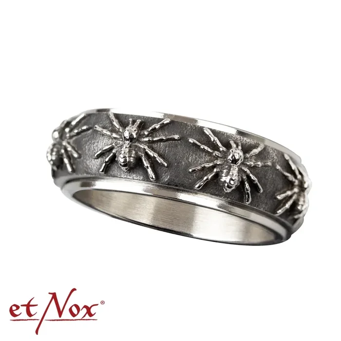 Ring ‘Moving Spiders‘