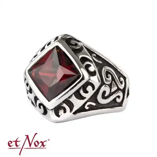 Ring ‘Red Square‘