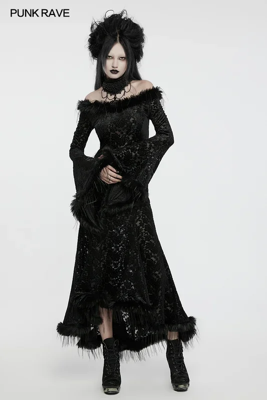 romantisches Kleid mit Kunstfell
