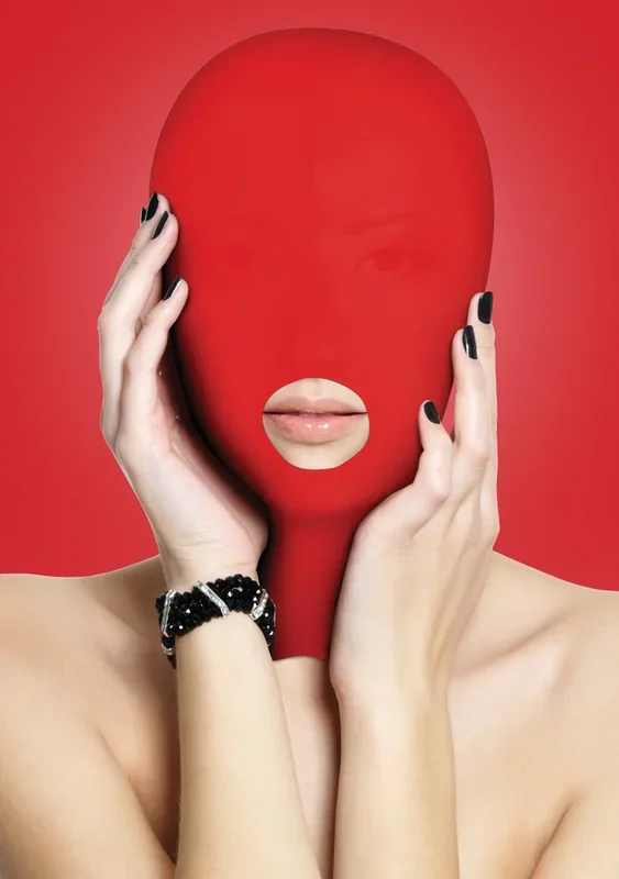 Rote Bondage Maske