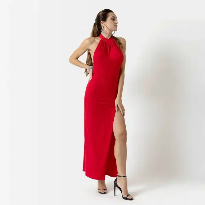 Rotes langes Kleid