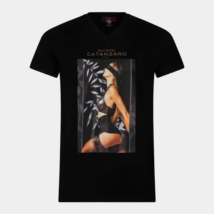 Schwarzes T-Shirt – Blindfold