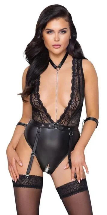 Strapsbody mit Fesselriemen