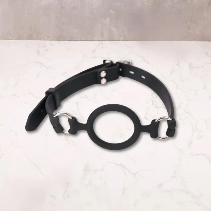 Sturdy O-Ring gag for mouth stuffing