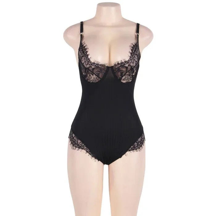 SUBBLIME QUEEN PLUS TEDDY MIT KLAREN UND SCHWARZEN FRINGEN