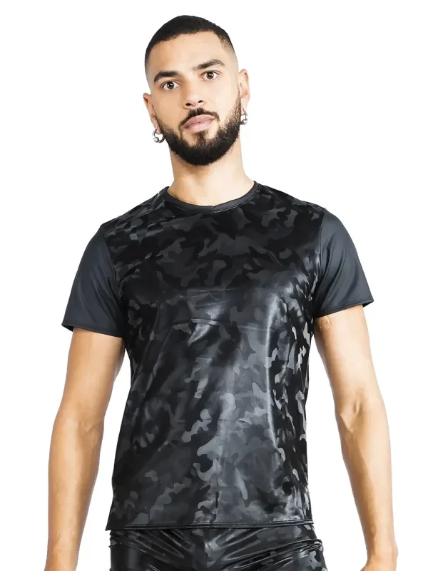 T-Shirt im Camouflage Print (Grösse M-L)