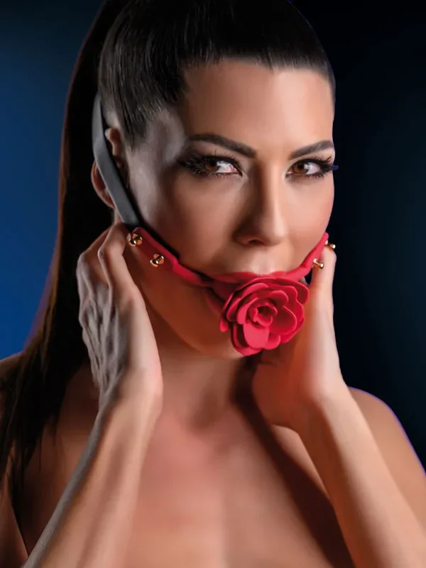 TABOOM Wild Roses Ball Gag Mundknebel, schwarz/rot