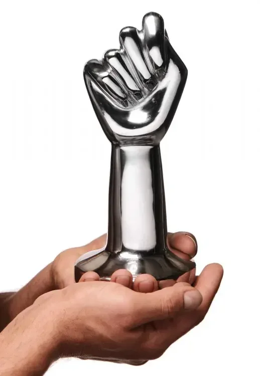 ‘The Governor‘ Stahl Fist
