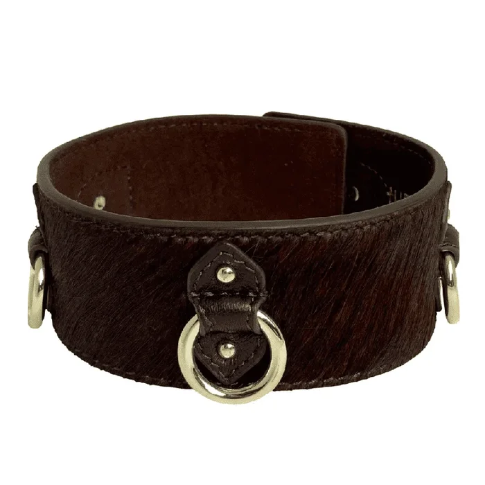 THE MODEL TRAITOR Collier Pony 3D Chocolat