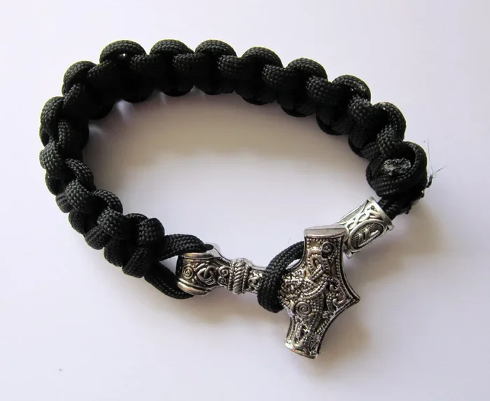 Thors Hammer Mjölnir Armband