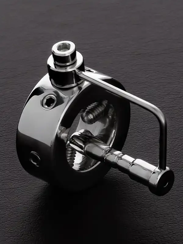 Triune Spik Ring with Plug Edelstahl-Eichelring mit Plug und Spikes