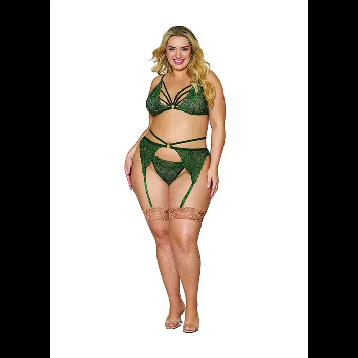 Women‘s Metallic Corded Lace 3 Piece Set – Plus Size